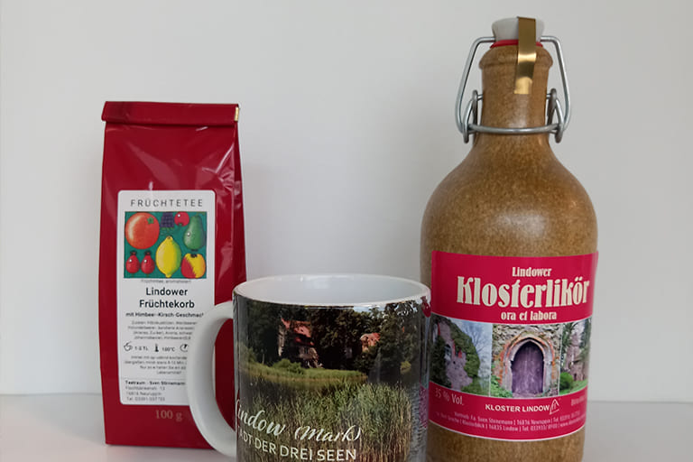 Souvenirs, Geschenkartikeln und regionalen Spezialitäten Touristinfo Lindow Vorteil Gästekarte